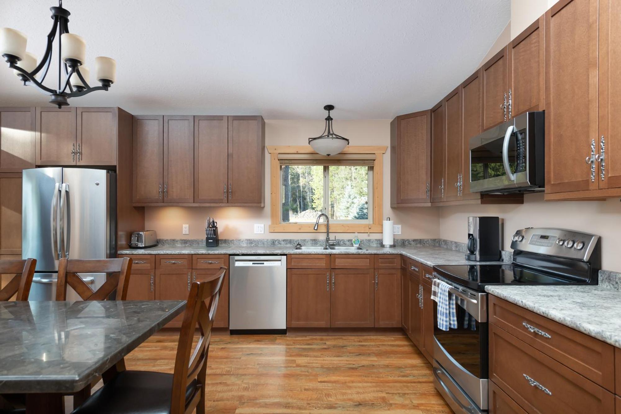 Villa Mama Bear Valemount Esterno foto